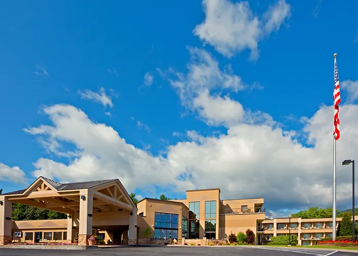 Holiday Inn Resort Lake George By Ihg